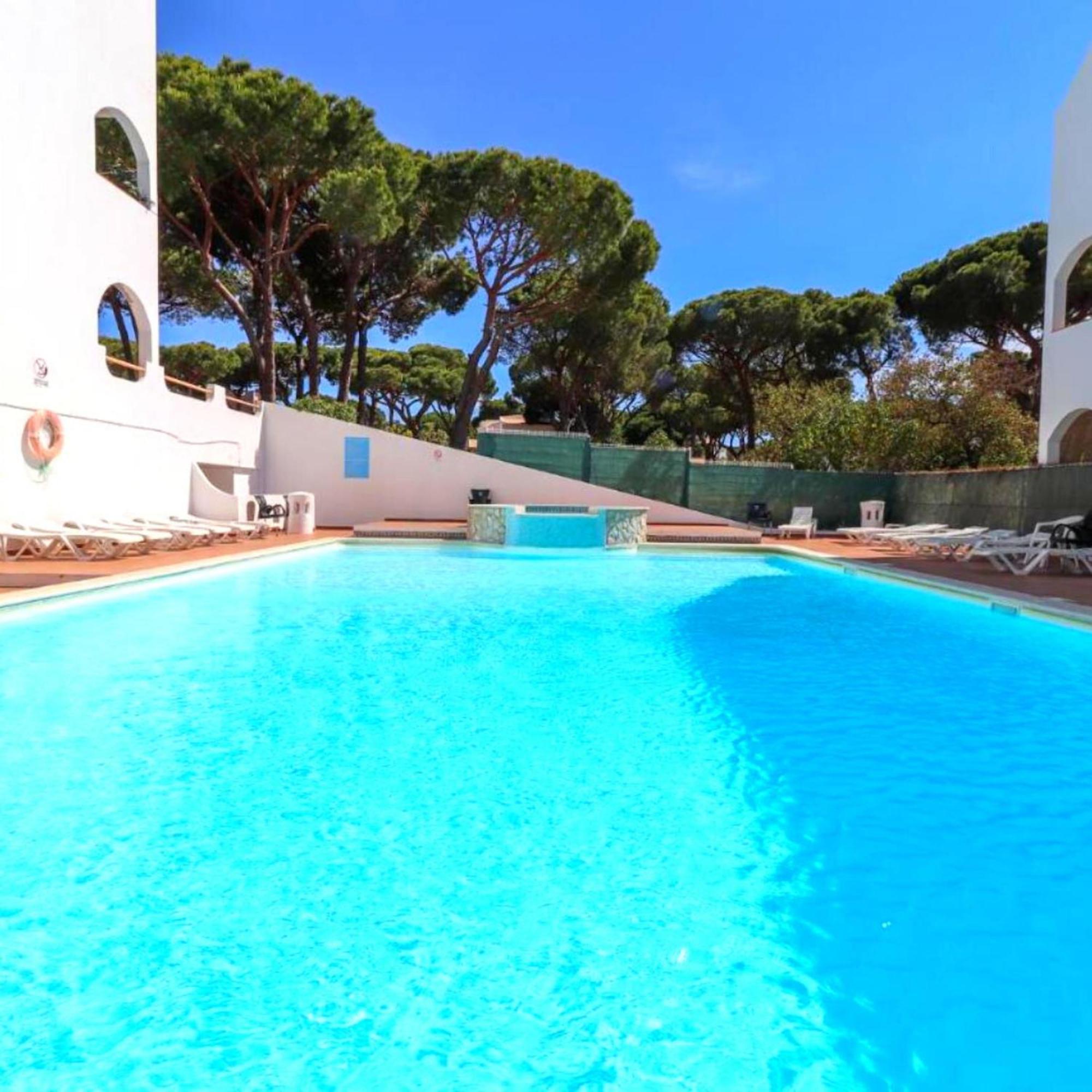 Casa Falesia T2 - Garden View - 5 Min From The Beach - Wifi Olhos de Agua  Exterior photo