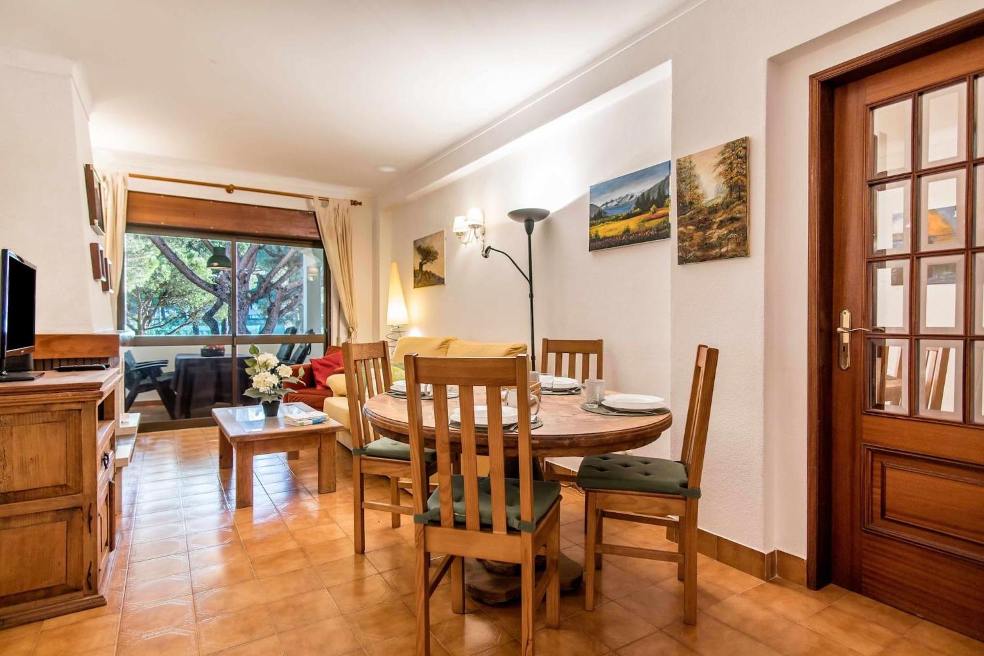 Casa Falesia T2 - Garden View - 5 Min From The Beach - Wifi Olhos de Agua  Exterior photo